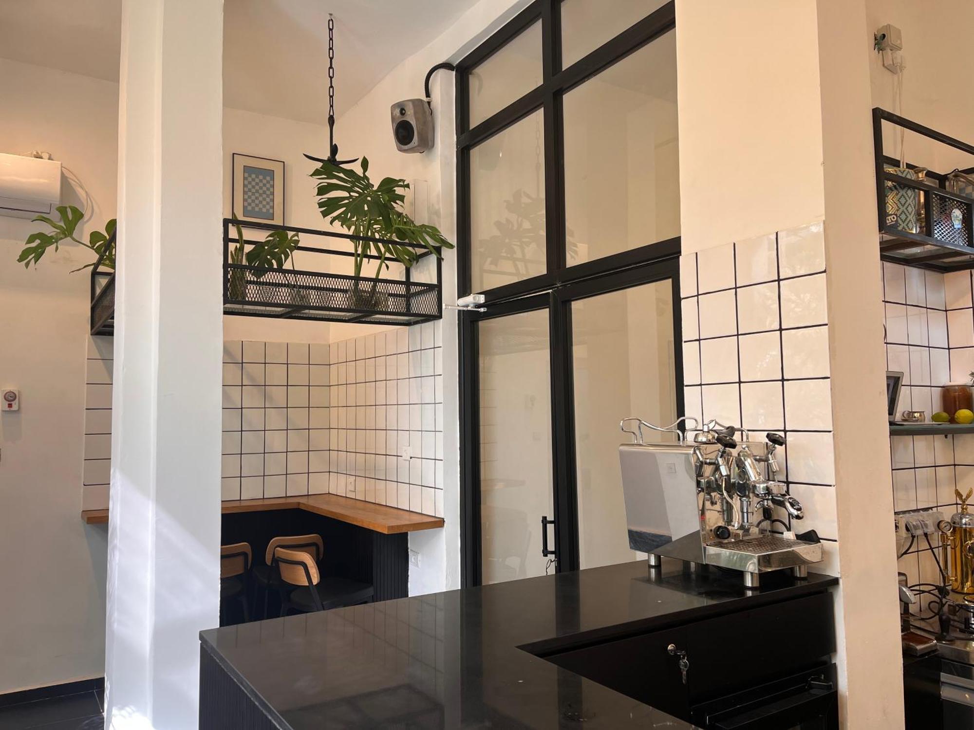 Yona 8 Bed & Breakfast Tel Aviv Ngoại thất bức ảnh