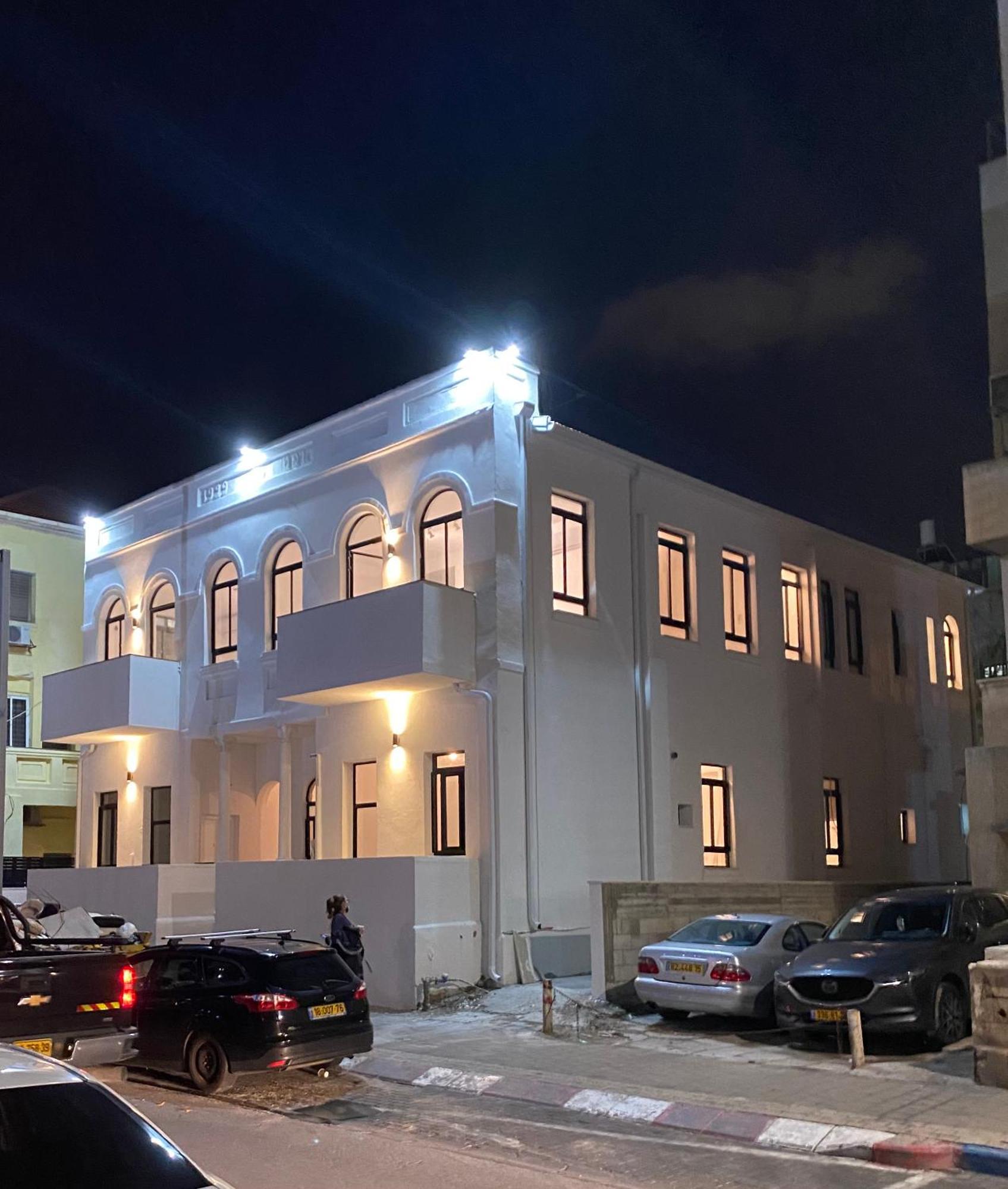 Yona 8 Bed & Breakfast Tel Aviv Ngoại thất bức ảnh