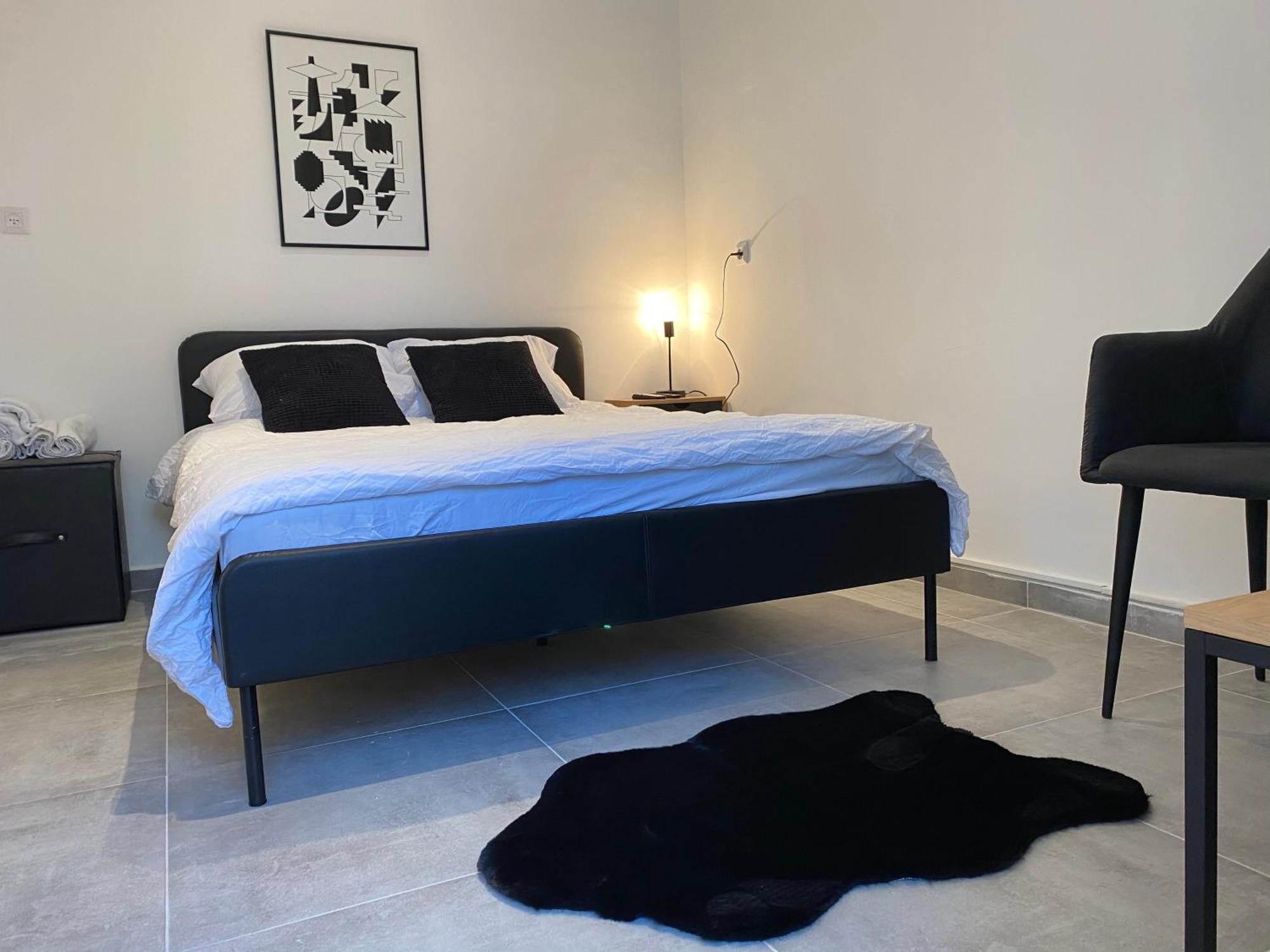 Yona 8 Bed & Breakfast Tel Aviv Phòng bức ảnh