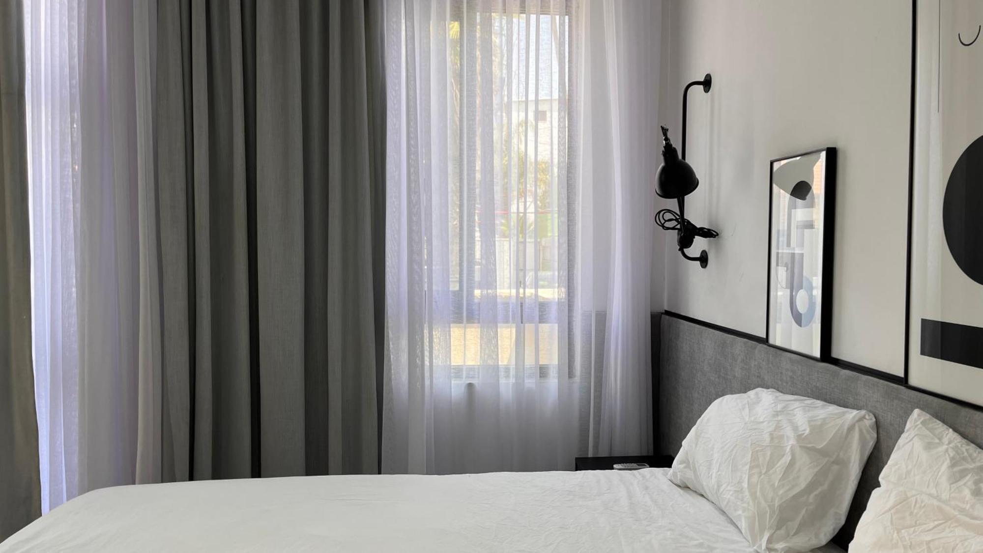 Yona 8 Bed & Breakfast Tel Aviv Phòng bức ảnh