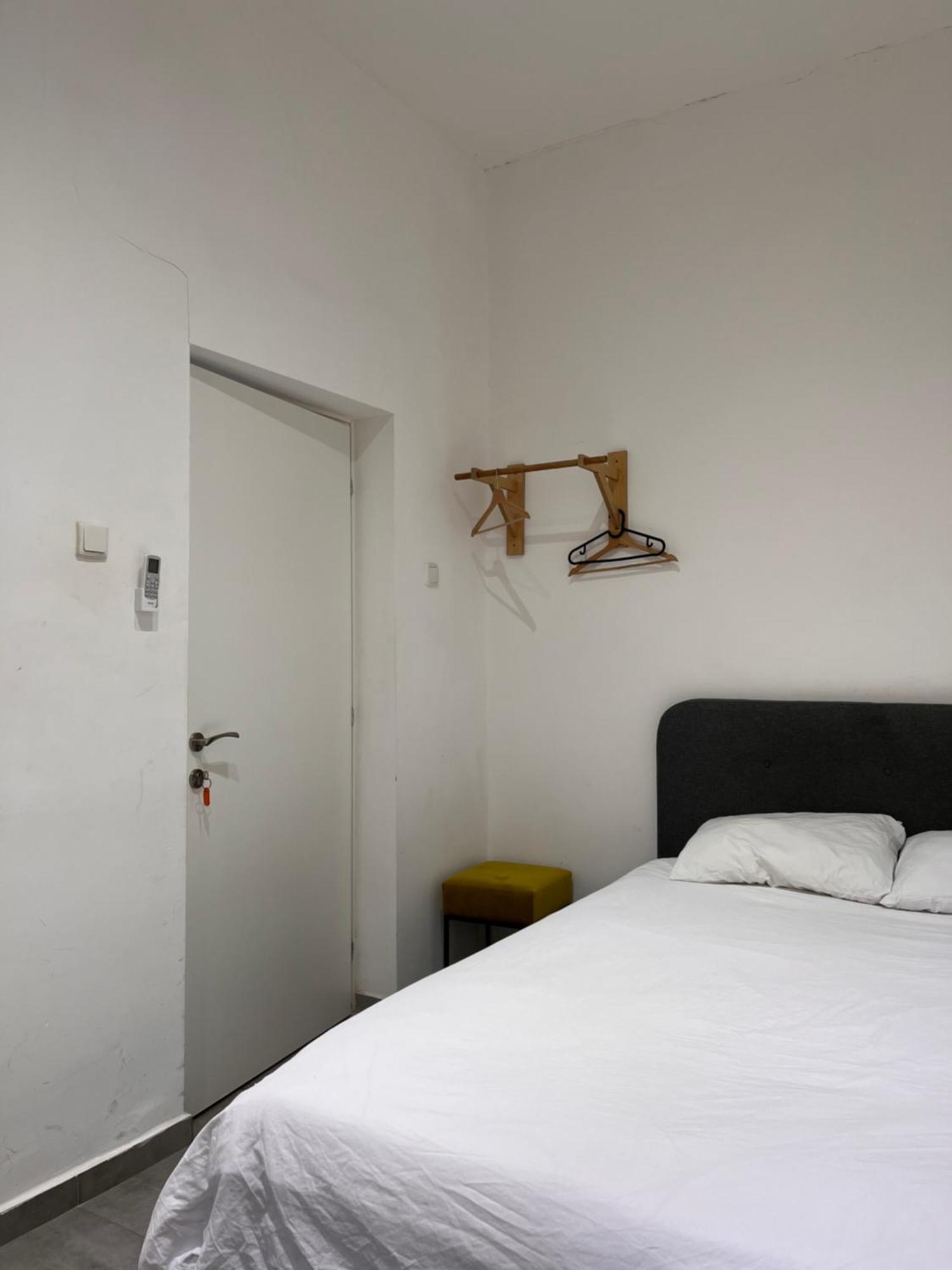 Yona 8 Bed & Breakfast Tel Aviv Ngoại thất bức ảnh