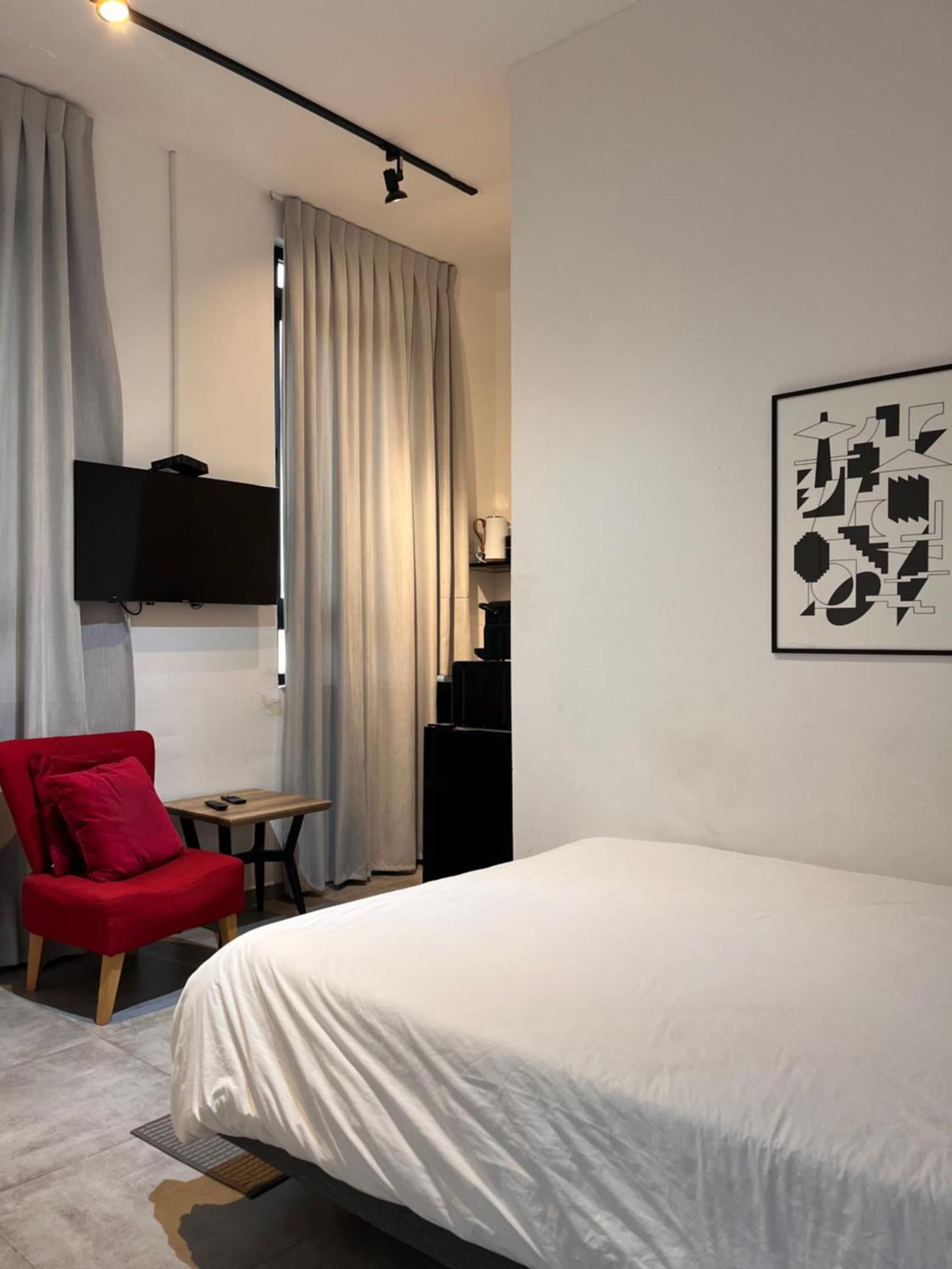 Yona 8 Bed & Breakfast Tel Aviv Phòng bức ảnh